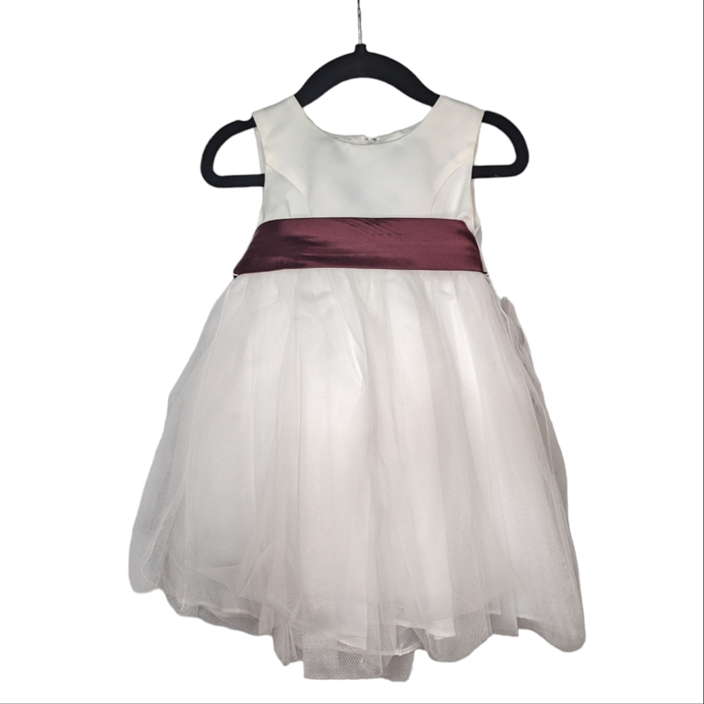 Sweet Kids USA Formal Special Occasion Dress - Size Small